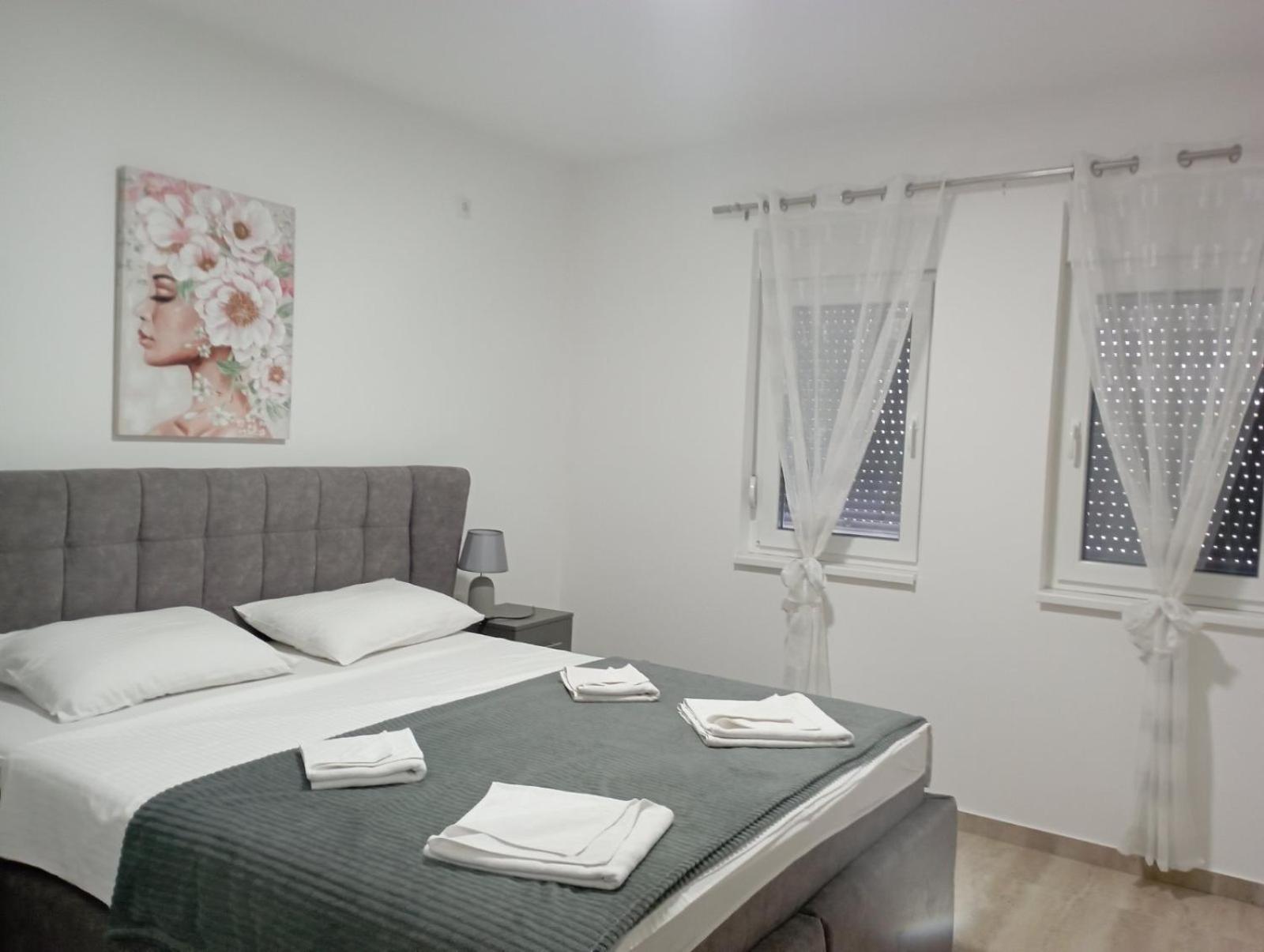 Apartmani Marija Vrdnik Esterno foto